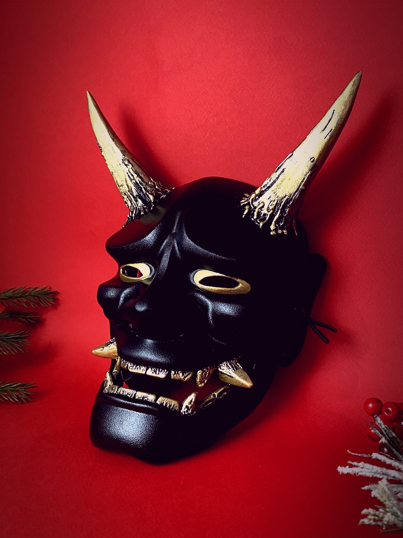 Black and Gold Hannya Mask