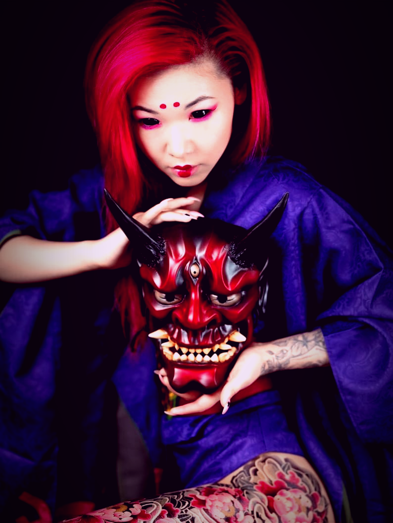 Red and Black Oni Mask